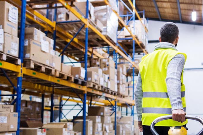 Serviço de armazenamento de cargas para transporte posterior | Progresso Transportes